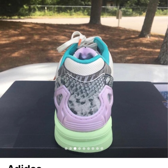 Adidas shoes - Picture 6 of 8